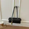 Bolso casual para mujer 2026 nuevo modelo, bolso tipo almohada de un solo hombro con textura tejida, color sólido, bolso pequeño cuadrado de axila de nicho, moderno