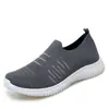 Zapatos de Punto Fly de Moda Otoñal Transfronteriza para Mujer, Zapatos Deportivos Ligeros de Suela Blanda, Zapatos Casuales Slip-On, Zapatos Individuales de Malla Transpirable, Talla Grande