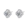 Pendientes de Trébol de Plata de Ley S925 con Moissanita de Un Quilate, Pendientes de Alta Gama con un Diseño de Nicho de Lujo Ligero y Estilo Dulce