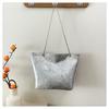Padrão de crocodilo europeu e americano brilhante novo da moda primavera e verão 2025 bolsa de ombro simples coreana com corrente bolsa tote