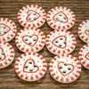 Botões de Resina Vintage com Bolinhas e Coração para Suéteres, Cardigans de Tricô, Casacos Versáteis, Botões Redondos de Quatro Furos com Borda Fina