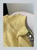 Novo Colete Cardigan Tricotado Gola V Estilo Francês Outono 2026 para Mulheres, Suéter Colete Tricotado sem Mangas Camada Suave e Aconchegante