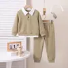 Nuevo Conjunto de Sudadera de Otoño 2026 para Niños Niños, Jacquard Texturizado Falso Dos Piezas Cuello Polo Manga Larga Pantalones Jogger