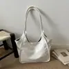 Bolso de mujer simple, de gran capacidad y moderno, nuevo bolso de hombro tipo tote vintage para el verano 2026, bolso casual de alto valor para ir al trabajo