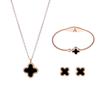 Conjunto de tres piezas de collar y pulsera con trébol de cuatro hojas en oro rosa que combina con todo, joyería ligera de acero y titanio para mujer.
