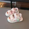 Nuevos Zapatos de Verano para Niños, Suela Suave Antideslizante, Zapatos de Caminar de Verano para Bebés, Zapatos de Princesa con Dibujos Animados que se Iluminan, Modernos y Versátiles
