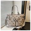 Bolso Tote de Pana Casual Nuevo 2025, Personalizado, Moderno, Hermoso, de Gran Capacidad para Mujer, de Hombro y de Mano, Versión Coreana