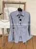 Estilo Novo Outono 2025 Camisa de Design Listrado para Mulheres, Pure Desire Hot Girl, Slim Fit, Cintura Marcada, Top de Manga Longa Único e Chique