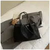 Bolso de Mano Estilo Coreano Transfronterizo para Mujer 2025 Otoño e Invierno Nueva Moda Versátil Bolso de Hombro Gran Capacidad Super Popular Bolso Tote