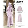 Conjunto de roupas esportivas feminino lilás claro, nova coleção outono 2026, jaqueta e calça, estilo coreano, um look completo e sofisticado
