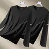 Camiseta masculina de manga comprida, camada interna de outono masculina, camiseta básica solta e elástica, camiseta masculina estampada estilo coreano ins