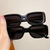 Gafas de Sol Rectangulares Estilo Americano Retro para Chicas Calientes, Gafas de Sol de Marco Pequeño Estrecho de Alta Gama para Mujer, Hip Hop Americano y Europeo Negro