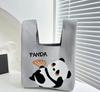 Bolsa de Mano Lindo Estilo Perezoso Pequeño Panda Bolso Dopamina Bolso Pequeño Bolso de Muñeca para Caminar Nuevo Primavera y Verano Mujer