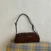 Bolso de mano mate de alta gama para mujer, nuevo bolso de hombro de moda retro para principios de otoño de 2026, bolso de axila, bolso baguette Maillard