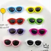 Gafas de colores gafas de sol para mascotas funda de teléfono de goma crema DIY tocado hebilla de zapato juguete de peluche bolsa material para ropa
