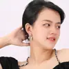 Pendientes retro de corte europeo y americano, encantadores, para mujer, modernos, de lujo ligero, con incrustaciones de circonita, clip para oreja sin perforación, pendientes de fiesta