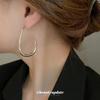 Pendientes de gota de agua nuevos, sencillos y brillantes, de estilo transfronterizo, para mujer, estilo europeo y americano, ligeros, de lujo, elegantes, con gancho para la oreja, accesorios de alta gama a la moda.