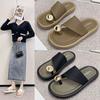 2025 Zapatillas de verano con puntera abierta, ropa exterior, zapatos de mujer con puntera abierta, sandalias de moda coreana, zapatillas de playa combinables en stock para mujer