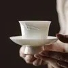 Porcelana Branca com Textura de Jade Gordura de Ovelha, Xícara de Chá Esculpida à Mão, Conjunto de Porta-Copos, Conjunto de Chá Kung Fu, Xícara do Mestre, Xícara de Degustação de Chá dos Três Amigos do Inverno