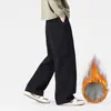 Outono e Inverno 2025 Novas Calças Casuais de Algodão Puro com Forro de Lã Masculinas Calças Retas Largas Calças Versáteis para Trabalho