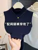Top sem mangas cor de chá com leite e gola semi-alta, Camiseta elástica de verão, Camiseta regata modeladora para o início do outono, Peça única para atacado