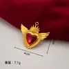 Popular Estilo Gótico Transfronterizo Colgante de Corazón de Melocotón Popular de Gama Alta Alas de Corazón Dorado Accesorios de Joyería DIY
