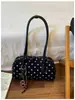 Bolsa de almofada de bolinhas de alta qualidade e estilosa para mulheres, nova bolsa de boliche retrô de nicho, bolsa de ombro sob o braço, moderna