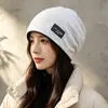 2026 Nuevo Otoño/Invierno Cálido Estilo Coreano Moderno Versátil Gorro de Maternidad para Mujer con Etiqueta Decorada, Gorro de Punto Holgado