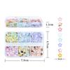 Paquete de 6 Compartimentos de Primavera y Verano con Lentejuelas de Flor de Ciruelo de Color Claro Decoraciones para Uñas Flor de 4 mm Macarrón Brillo Kit de Material Flow Glitter para DIY