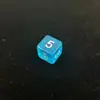 Venta al por mayor Dados de Seis Caras de 16 mm, Angulares Rectos, Color Sólido, Dados de Colores con Números, Varios Dados Transparentes de Colores para Lanzar