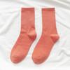 Calcetines Deportivos de Color Sólido de Moda para Mujer para Primavera y Otoño, Calcetines Finos de Tubo Medio Estilo Coreano Fluorescentes, Calcetines de Algodón Negros Versátiles Hip-Hop Callejero para Mujer