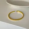 Pulseira Aberta Côncavo-Convexa de Brilho Fino de Alta Qualidade para Mulheres, Única e Exquisita, Moda, para o Trabalho, Versátil