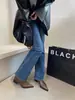 Botas Curtas Europeias e Americanas de Bico Fino para Mulheres, Novas Botas de Moda de Inverno 2026 com Saltos Bloco, Botas de Ajuste Estreito, Botas Estilo Martin com Design de Nicho