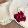 Grampo de Cabelo Infantil de Veludo Vermelho de Luxo para Inverno com Laço de Pom-Pom, Elástico de Cabelo, Piranha, Tiara de Cabelo