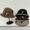 2026 Estilo Coreano Nuevo Sombrero de Pescador con Ala Enrollada Otoño/Invierno para Mujer Protección Solar Cortavientos para Exteriores Sombrilla Versátil Sombrero Cubeta para Mujer