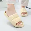 Pantuflas de Casa con Sensación de Caca de Tigre Recto para Hombres y Mujeres, Verano EVA Interior Ducha Suela Suave Antideslizante Zapatos de Pareja