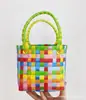 Bolso Tejido de Bola de Pelo Cesta de Verduras Hola Bolso Cuadrado Pequeño de Mano Cesta de Regalo Mini Tejida Colorido Modelo Nuevo 2026