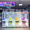 Máquina de garra comercial grande personalizada con aceptadores de monedas, códigos QR y billetes para muñecas, cajas sorpresa, bocadillos y juegos, desde una fábrica transfronteriza