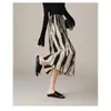 Nova Moda Primavera 2024 Saia Plissada Estampada Linha A de Cintura Alta Slim para Mulheres com Cintura Elástica, Visual Versátil e Emagrecedor