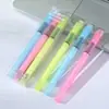 Venta al por mayor directa del fabricante, bolígrafo de pegamento líquido para manualidades y bricolaje de estudiantes, con una punta suave para dispensar el pegamento de forma controlada, secado rápido y seguro de usar