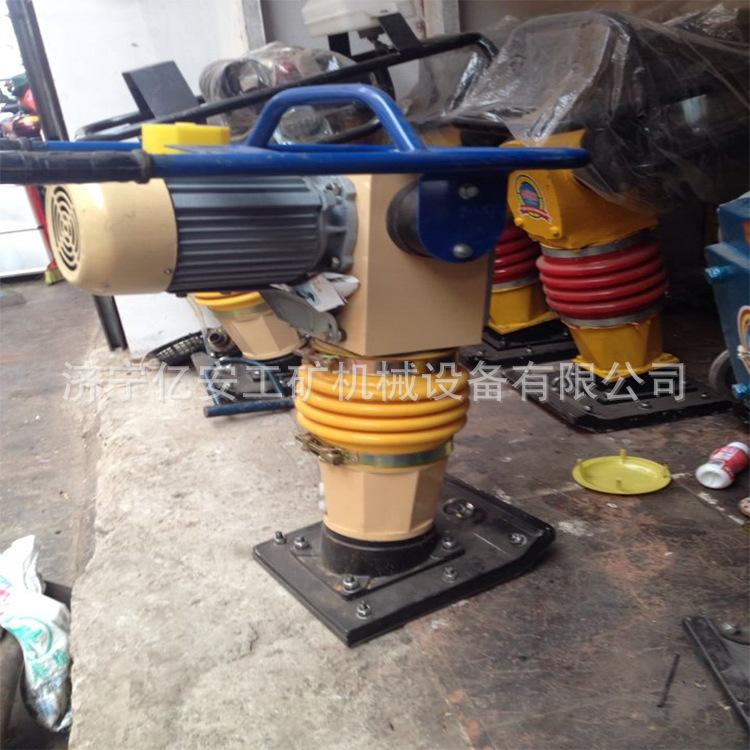 1532560685_762883434