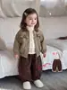 Conjunto Infantil Menina Estilo Floresta de Outono Jaqueta Calça Camiseta Manga Longa Menininha Estilo Coreano Conjunto de Três Peças 1 Roupas de Bebê Menina
