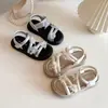 Sandalias para niñas de 6 a 12 años, sandalias de princesa infantiles de verano, zapatos de playa antideslizantes de suela blanda para niñas, zapatos de verano modernos y versátiles