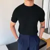 Nova Camiseta de Malha Slim com Gola Redonda e Manga Curta Estilo Coreano Verão 2024 Tendência Masculina Camiseta Yuppie Masculina