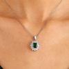 Libro Rojo Pequeño Tono de Sacudida con Super Destello Collar Esmeralda Alto Pendientes Anillo Set de Joyería para Mujer Joyería para Mujer Venta al por Mayor