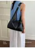 Comercio Exterior Transfronterizo Viajes Casuales Remache Bolso Tote de PU Gran Capacidad Bolso para Mujer Estilo Retro Bolso de Hombro/Axila de Gama Alta
