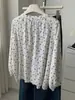 Camisa floral de cuello redondo con botones de concha, estilo pastoral suave, para mujer, principios de otoño 2026, blusa de manga larga abullonada de algodón puro, venta al por mayor