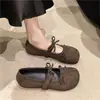 Novos Sapatos Rasos Redondos de Bico Redondo Estilo Francês Suaves para a Primavera com Laço, Adequados para Combinar com Vestidos, Sapatos Mary Jane