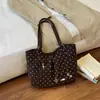 Bolsa Tote de Alta Gama para Viajes Diarios para Mujeres 2026 Nuevo Otoño Retro Gorpcore Bolso de Hombro Individual Bolso de Mano de Gran Capacidad