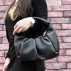 Nuevo Bolso de Mano Versátil de Moda Transfronteriza de Cuero Genuino con Forma de Cuerno, Bolso de Hombro, Bolso de Muñeca Tipo Nube, Bolso Plisado